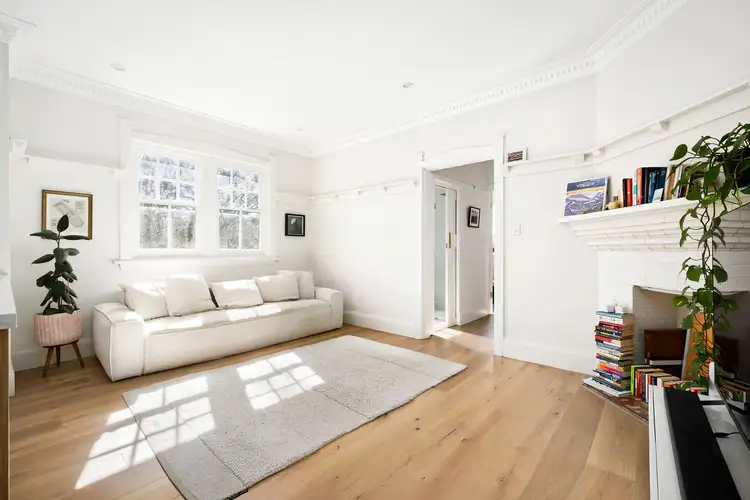 279 Alison Road