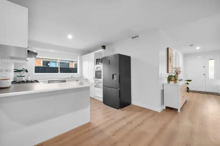 Fifth view of Homely house listing, 4 Radiata Circuit, Pakenham VIC 3810