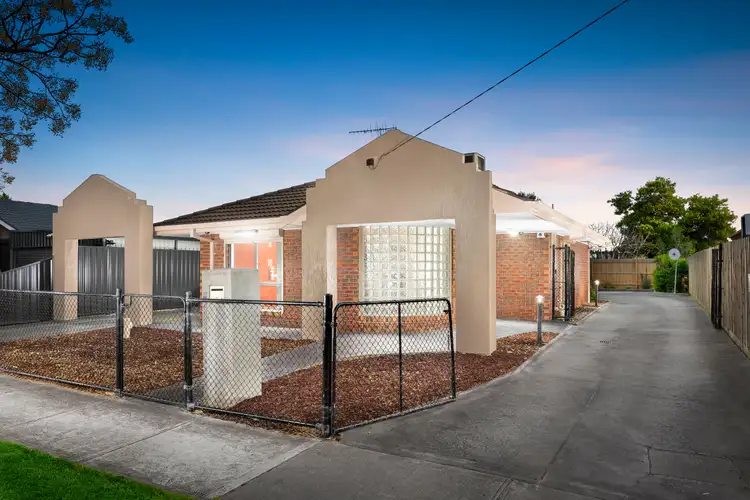 51 Pindari Avenue, Mill Park VIC 3082