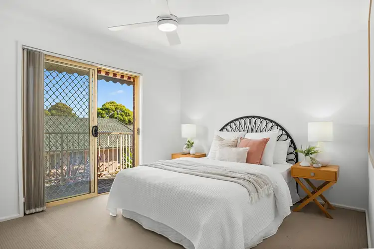 Fifth view of Homely townhouse listing, 2/15 Jindabyne Road, Flinders NSW 2529