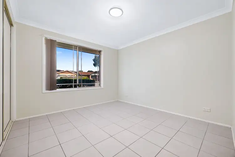 Seventh view of Homely house listing, 2 Kiora Court, Prestons NSW 2170