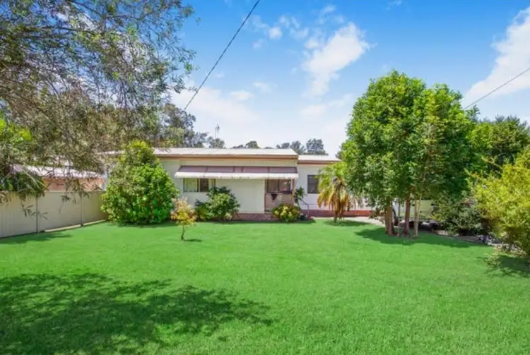 Second view of Homely house listing, 139 Lakedge Avenue, Berkeley Vale NSW 2261