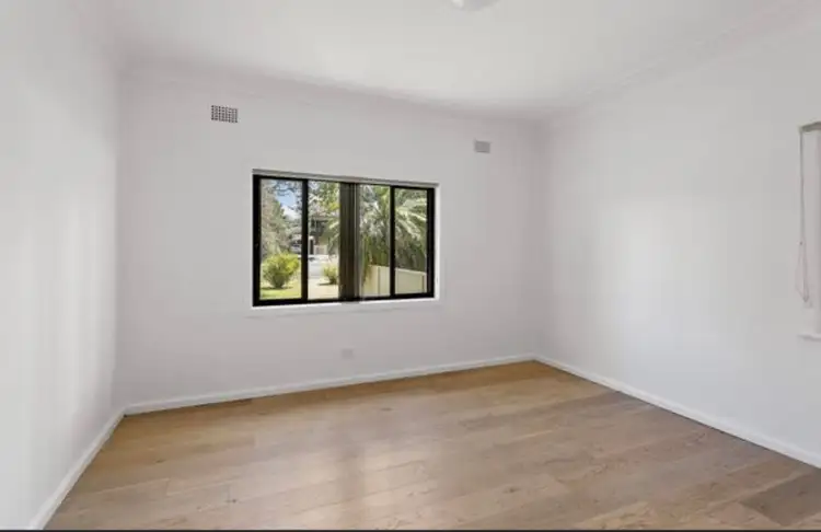 Sixth view of Homely house listing, 139 Lakedge Avenue, Berkeley Vale NSW 2261