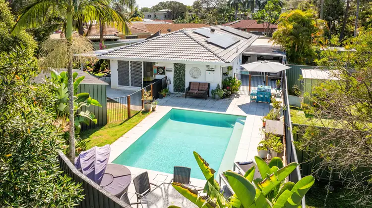 1/12 Telopea Street, Labrador QLD 4215