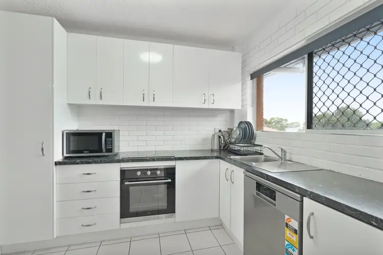 Seventh view of Homely unit listing, 11/13-15 Ferguson Avenue, Bongaree QLD 4507