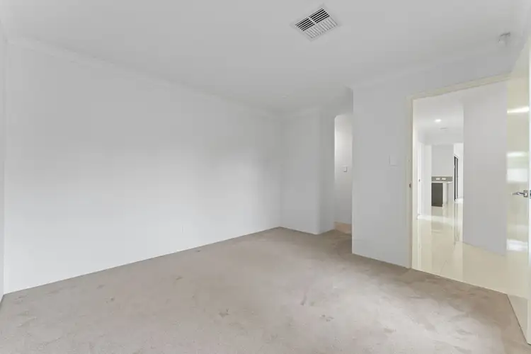 Sixth view of Homely house listing, 3A Kara Court, Seville Grove WA 6112