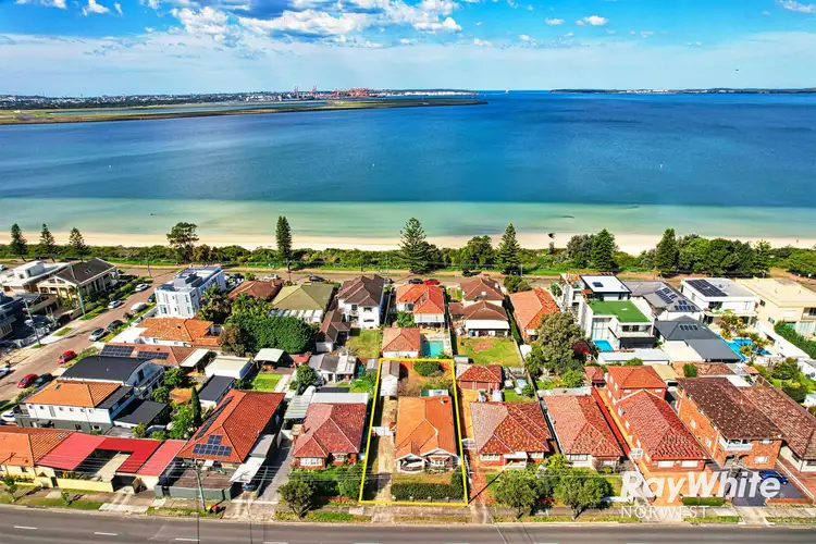 15 General Holmes Drive, Brighton Le Sands NSW 2216