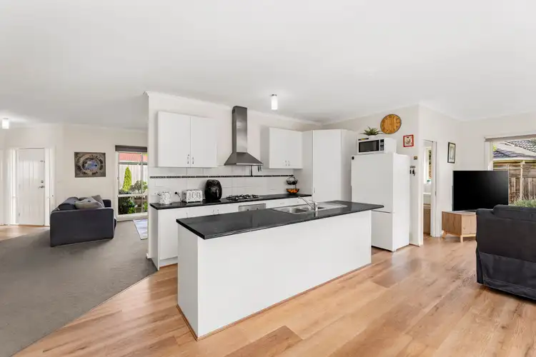 Third view of Homely unit listing, 2/39 Farnham Road, Bayswater VIC 3153