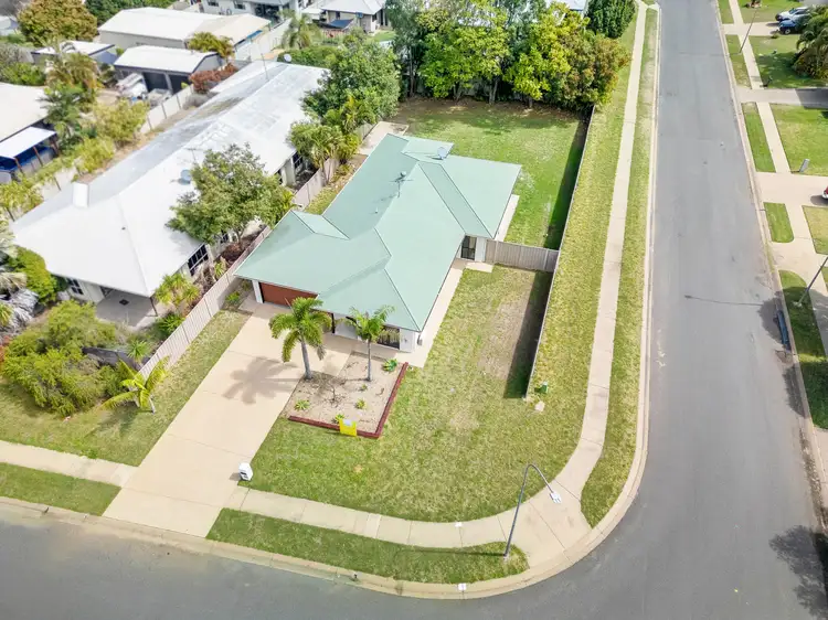 Second view of Homely house listing, 38 Newman Drive, Emerald QLD 4720