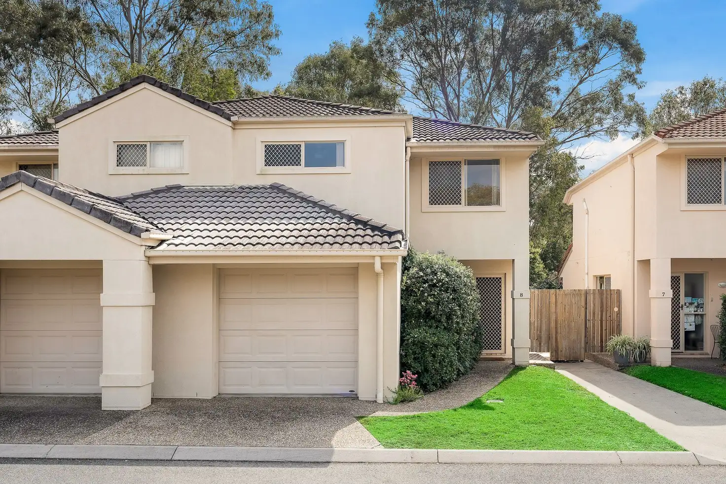 Main view of Homely townhouse listing, 8/20 Elite Street, Runcorn QLD 4113