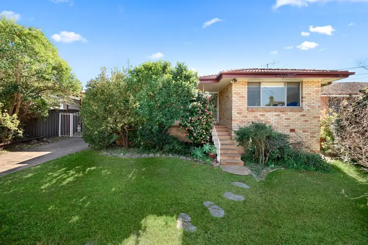 Second view of Homely house listing, 21 Balmoral Drive, Cambridge Park NSW 2747