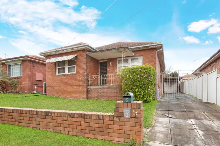 3 Mayfair Crescent, Beverly Hills NSW 2209