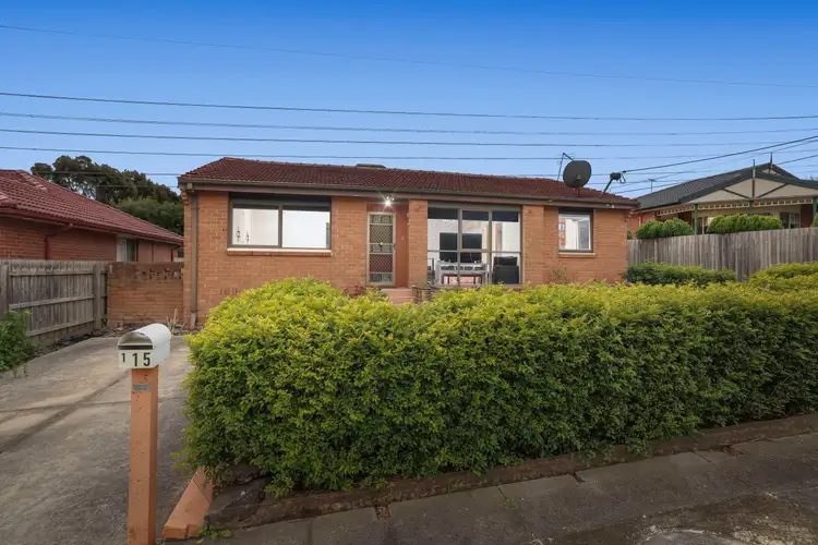 1/15 Highfield Avenue, Mulgrave VIC 3170