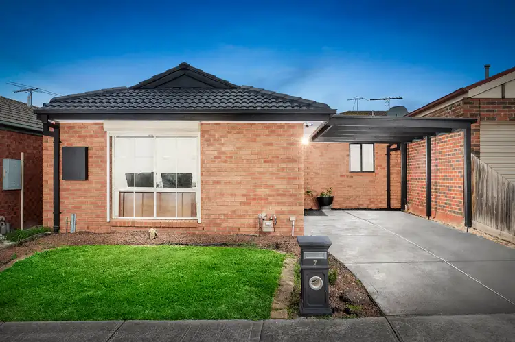 7 Sunbird Gardens, Epping VIC 3076