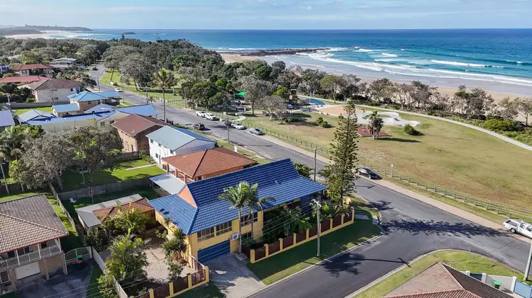 50 Sandy Beach Drive, Sandy Beach NSW 2456
