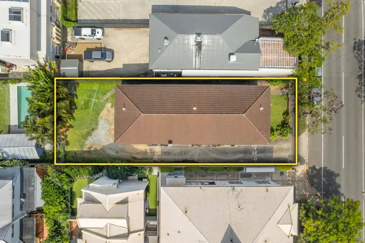 Second view of Homely block of units listing, 1-4/135 Racecourse Road, Ascot QLD 4007