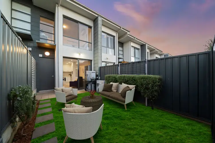 27/2 Pipeclay Street, Lawson ACT 2617