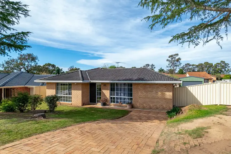 9 Quinion Place, Ambarvale NSW 2560