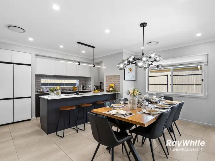 18 Myrtle Road, Greenbank QLD 4124