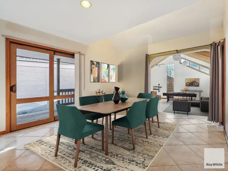 Fifth view of Homely house listing, 1 Dunraven Court, Sydenham VIC 3037