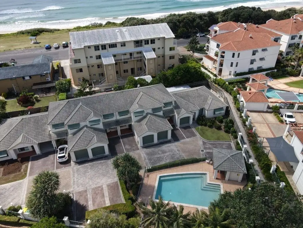 Main view of Homely townhouse listing, 2/8 Beachside Way, Yamba NSW 2464