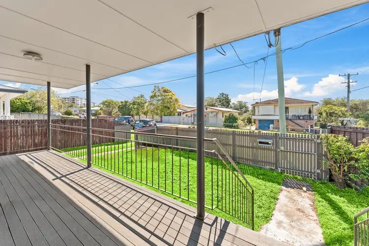 Second view of Homely house listing, 2 Everett Street, Upper Mount Gravatt QLD 4122