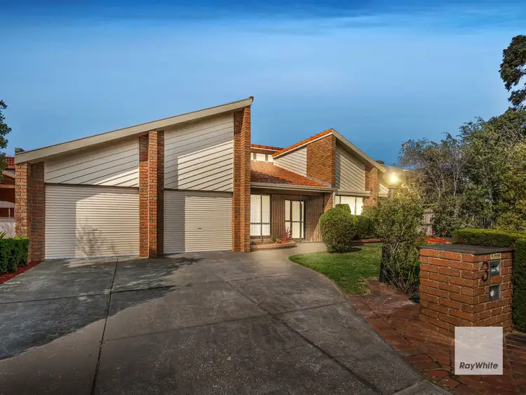 3 Constellation Court, Taylors Lakes VIC 3038