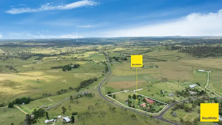7 Meadow Road, Armidale NSW 2350