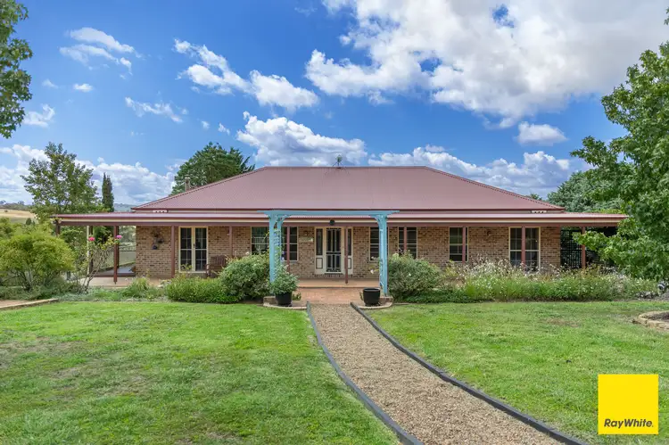 Second view of Homely house listing, 7 Meadow Road, Armidale NSW 2350