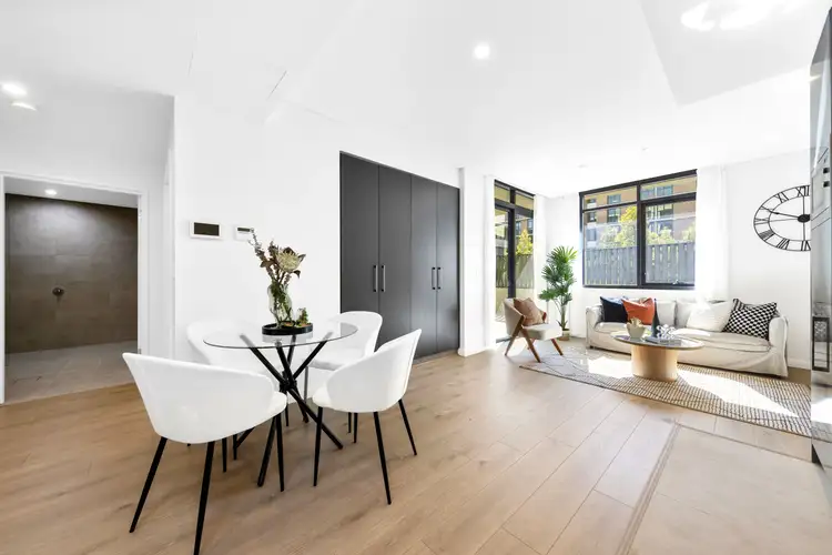 211/2A Conferta Avenue, Tallawong NSW 2762