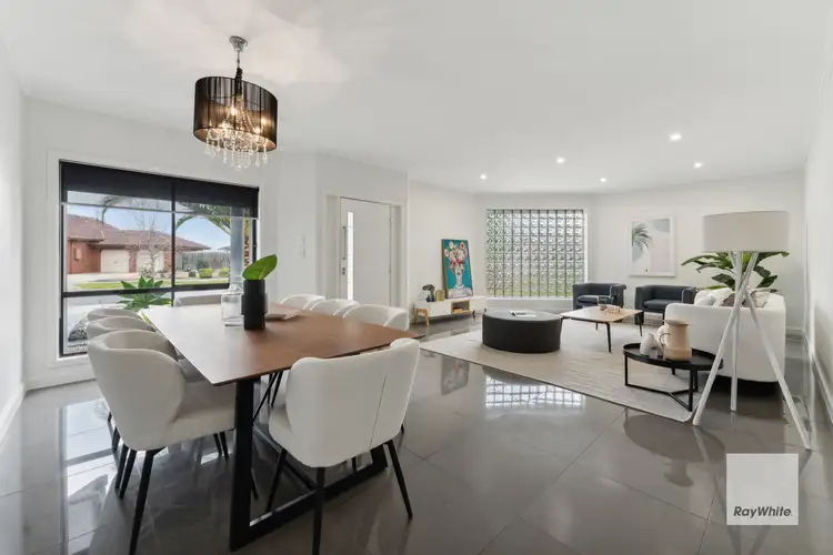 Third view of Homely house listing, 17 Rutherglen Way, Taylors Lakes VIC 3038