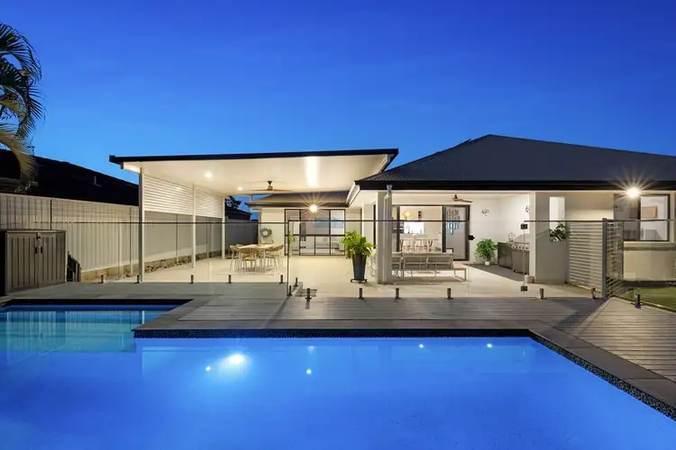 15 Lancewood Circuit, Robina QLD 4226