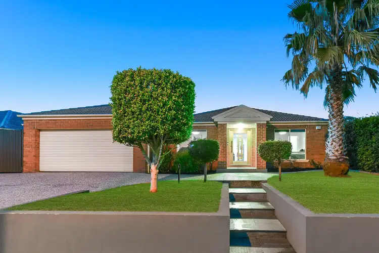 14 Emperor Road, Berwick VIC 3806