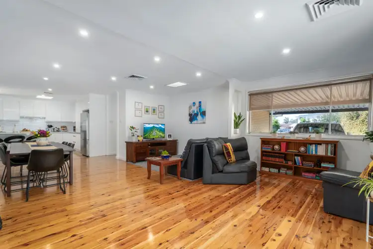 Sixth view of Homely house listing, 8 Cress Place, Macquarie Fields NSW 2564