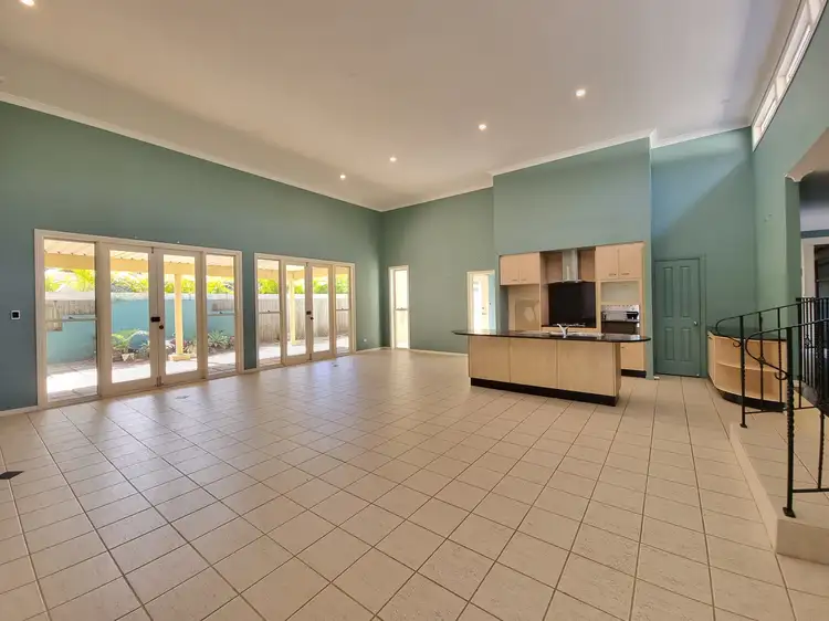 11 Twin Waters Drive