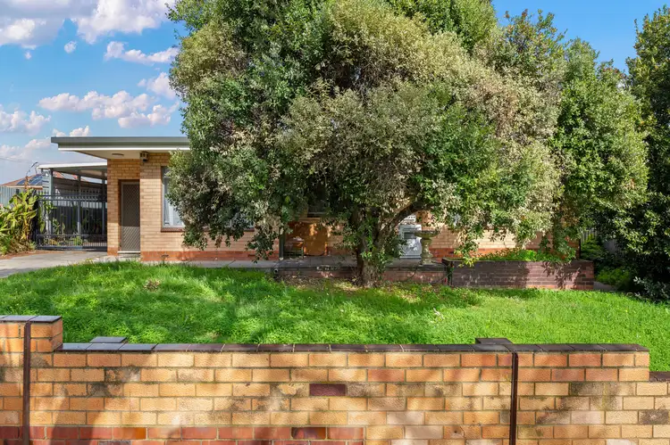 31 Clifton Street, Blair Athol SA 5084