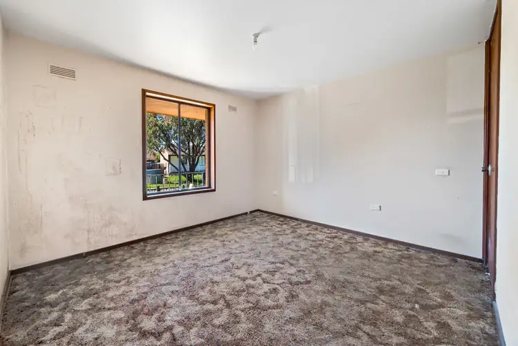 Fifth view of Homely house listing, 5 Yarrawin Way, Airds NSW 2560