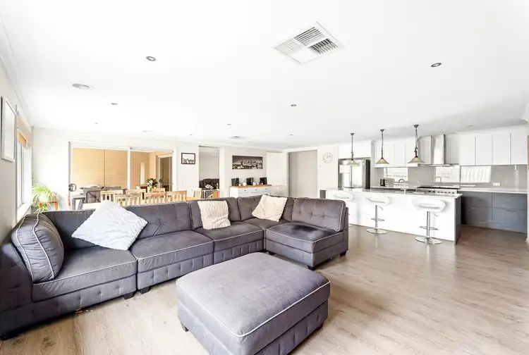 Fourth view of Homely house listing, 28 Jindalee Way, Werribee VIC 3030