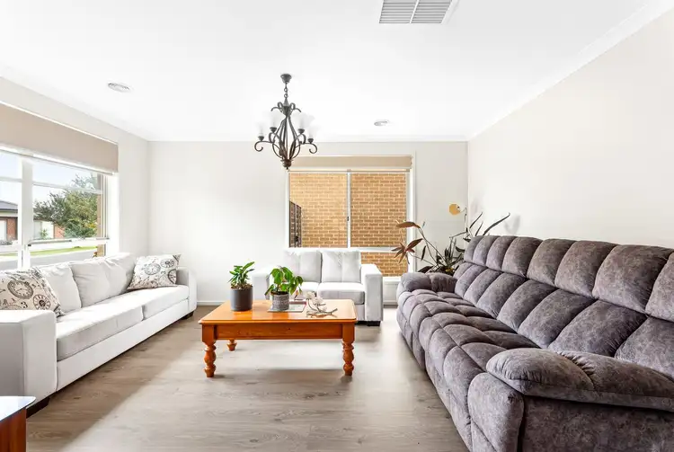 Fifth view of Homely house listing, 28 Jindalee Way, Werribee VIC 3030