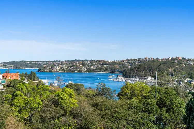 27 Manly Road, Seaforth NSW 2092