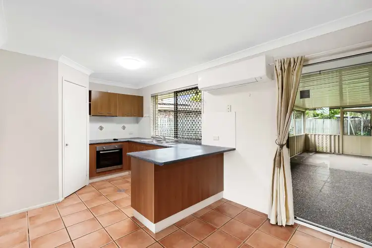 Second view of Homely house listing, 10 Hyperno Road, Point Vernon QLD 4655