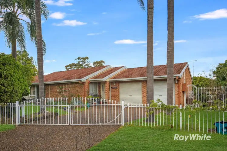 10 Erna Place, Quakers Hill NSW 2763