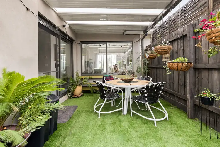 1C Eames Avenue, Brooklyn VIC 3012