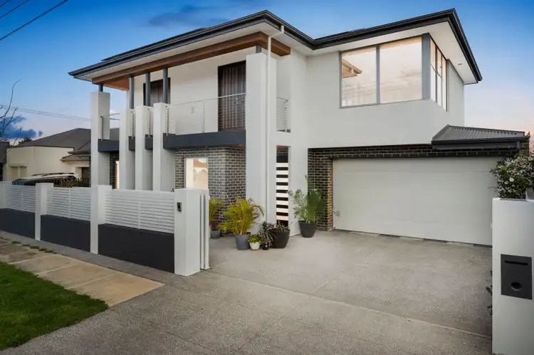 31 Raymond Avenue, Seaton SA 5023
