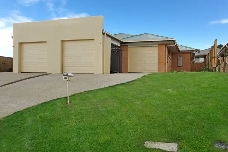 2/37 Tawney Street, Lowood QLD 4311