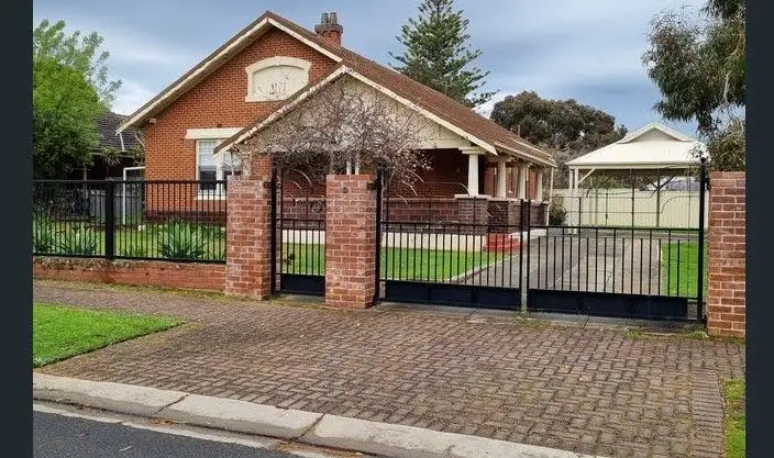 12 Stirling Street, Tusmore SA 5065