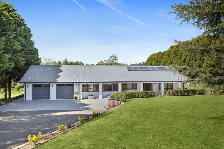 2 Nari Circuit, Moss Vale NSW 2577