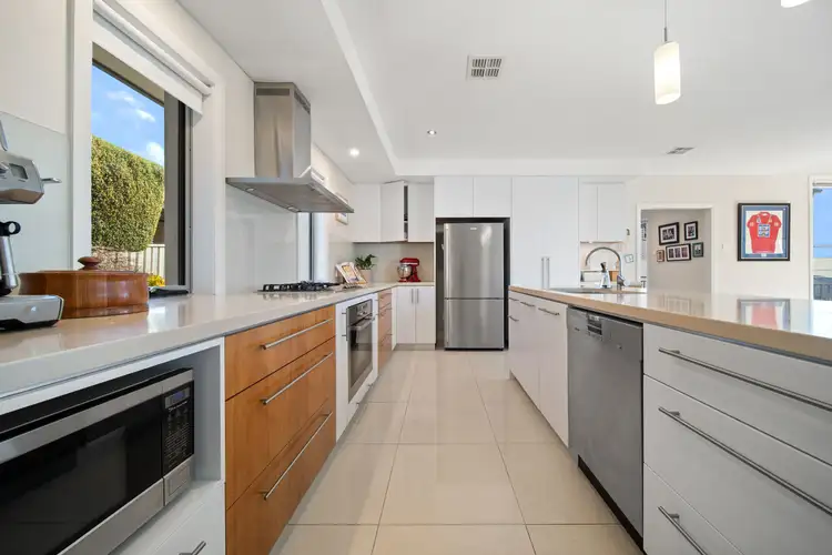 Sixth view of Homely house listing, 91 Warragamba Avenue, Duffy ACT 2611