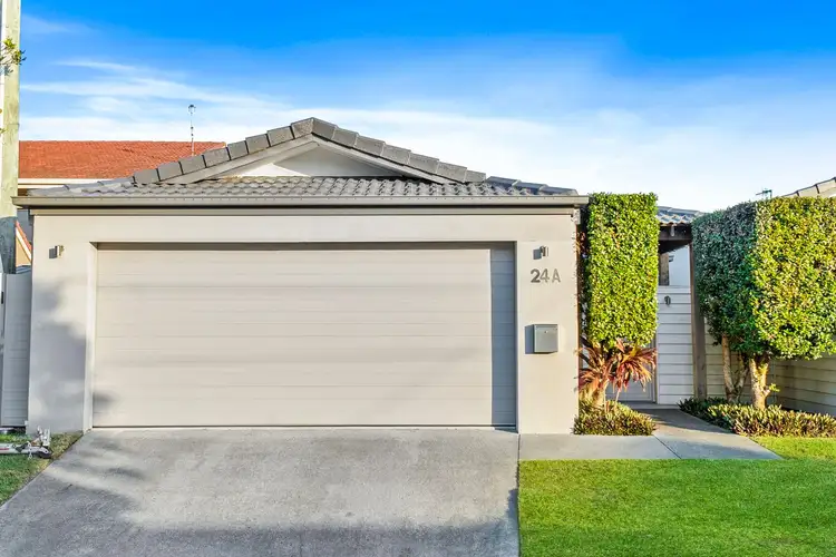 Fourth view of Homely semi-detached listing, 1/24 Barracuda Court, Palm Beach QLD 4221