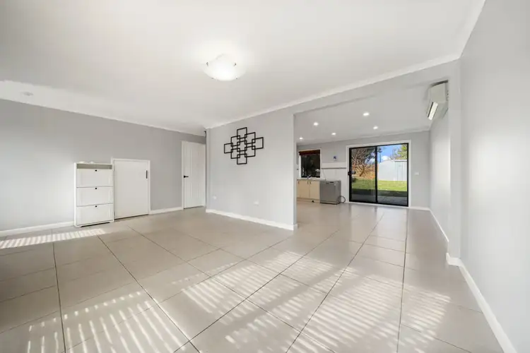 Sixth view of Homely house listing, 6 Grimmett Close, Holt ACT 2615